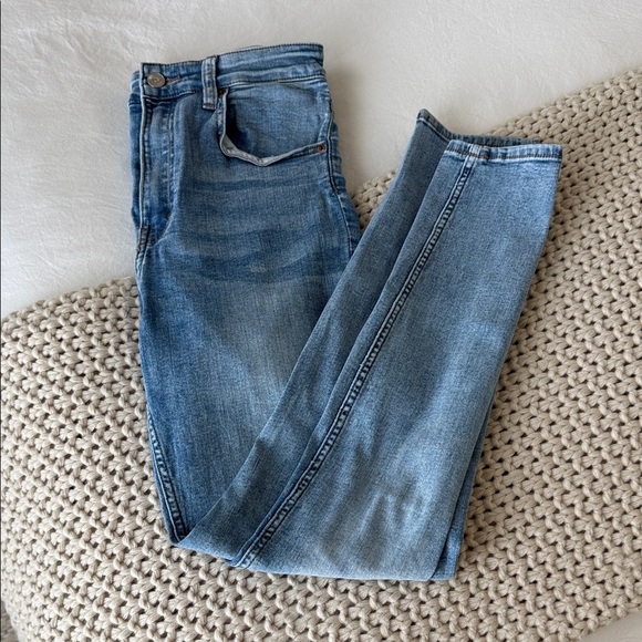 H&M Light Blue Women's Skinny Jeans - Picture 3 of 5